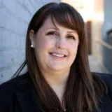  Lawyer Lindsey E. Powell