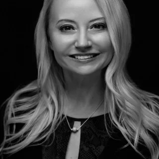  Lawyer Candace M. Williams