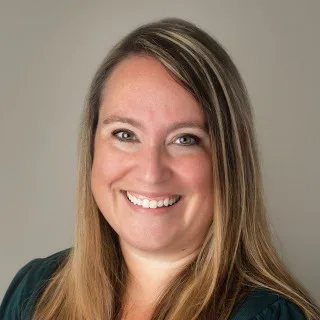  Lawyer Amanda Gilbert