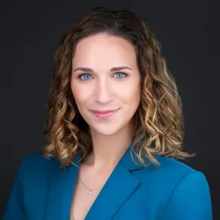  Lawyer Emerald Sheay