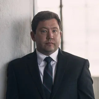  Lawyer Nathan Woodward