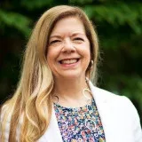  Lawyer Emily Bonds Davey