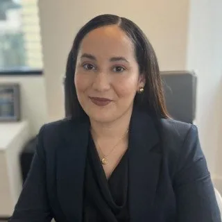  Lawyer Vanessa M. Molina