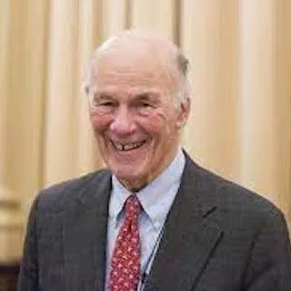  Lawyer Robert Mundheim