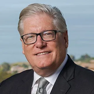  Lawyer Thomas J. Stipanowich