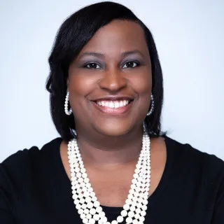  Lawyer Aimbréll D. Holmes