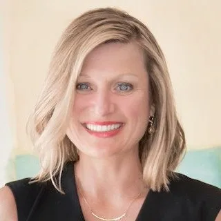  Lawyer Kristin Bengfort