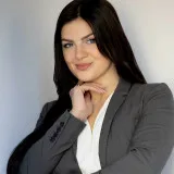  Lawyer Arielle Kate Allen