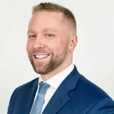  Lawyer Matthew T. Bennett III