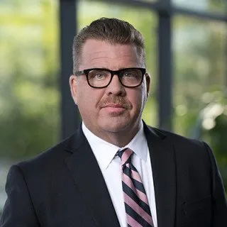  Lawyer Jeffrey Hinrichsen