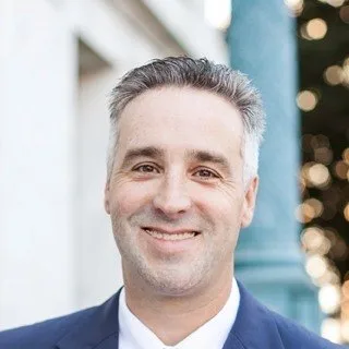  Lawyer Stephen Edward Dennis