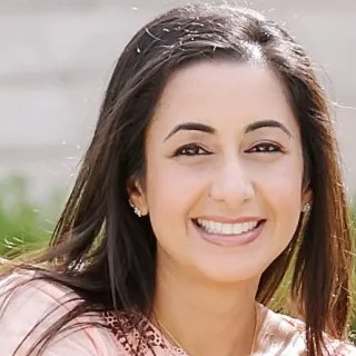  Lawyer Nyla Neyaz Kazi