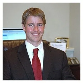 Lawyer Brian H. Sumrall