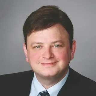  Lawyer Lance Raphael