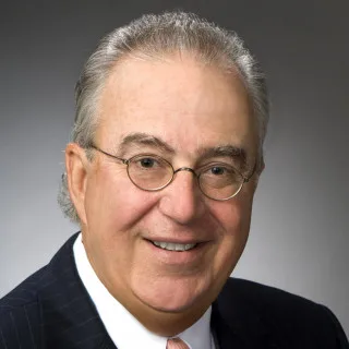  Lawyer C. Lawrence Huddleston III