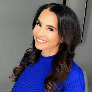  Lawyer Stacey M Isaacs