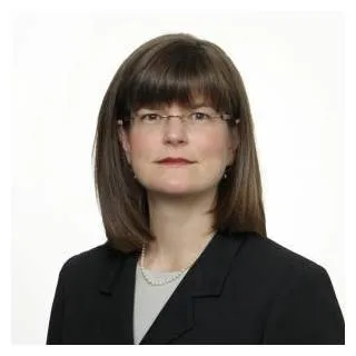  Lawyer Deanne E. Maynard