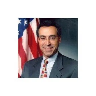  Lawyer Seth P. Waxman