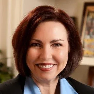  Lawyer Joyce E Smithey