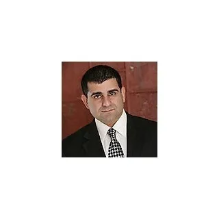  Lawyer Peter Shahriari