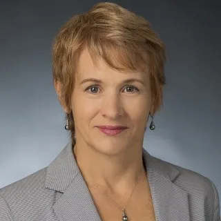  Lawyer Stephanie E.W. Thompson