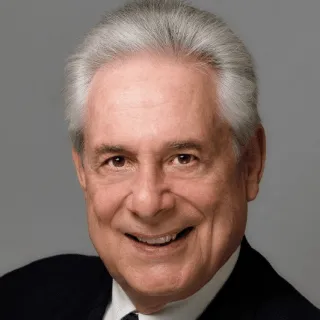  Lawyer Daniel H. Moss