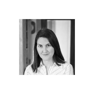  Lawyer Charlotte Itoh