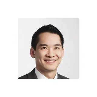  Lawyer Lamont C. Loo