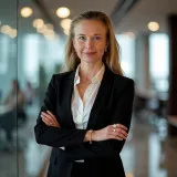  Lawyer Vanessa Micol Vanderbrug