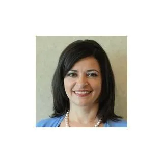  Lawyer Michelle T. L. Hernandez