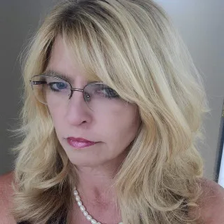  Lawyer Paulette Sue Benz