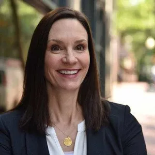  Lawyer Sandra Kinney Esq