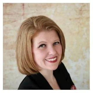  Lawyer Kristen Bullock