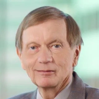  Lawyer Robert Alfton