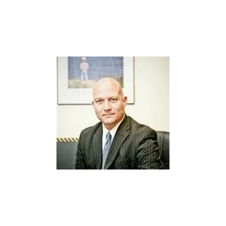  Lawyer Scott Chandler Trout