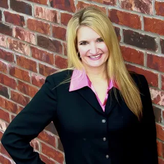  Lawyer Dawn Desirae Hallman
