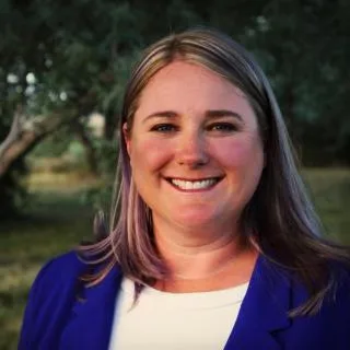  Lawyer Jaime Dawn Topham